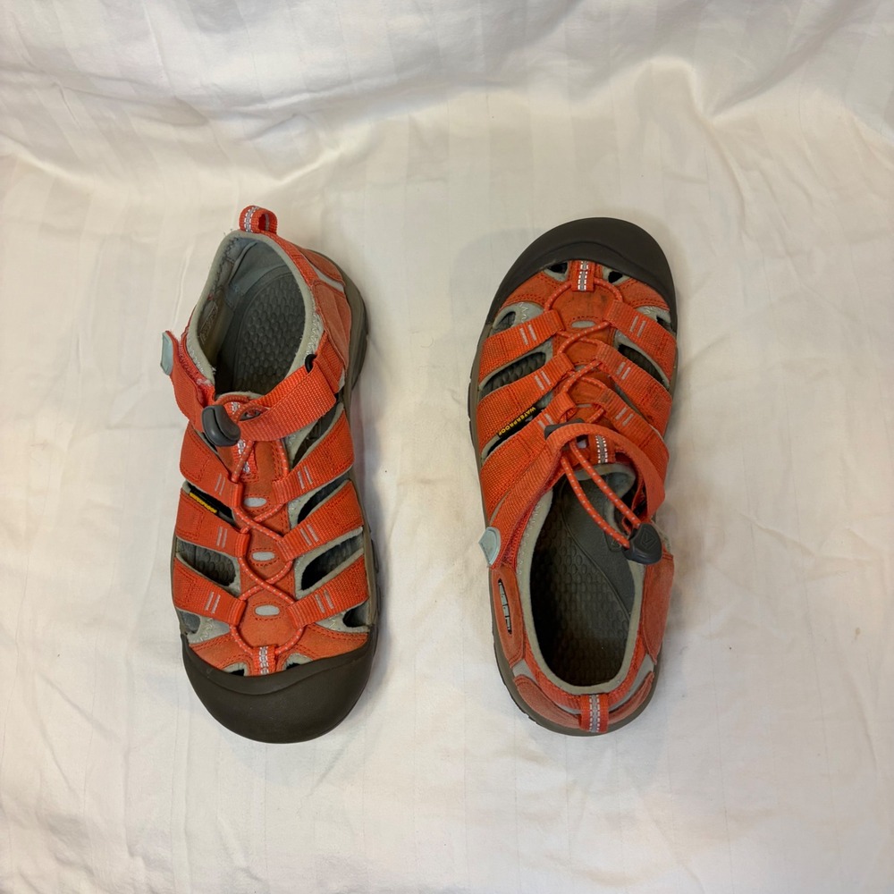 Keen Newport H2 Sandals Womens 6 Orange Waterproof Hiking Gorpcore Outdoor Sport